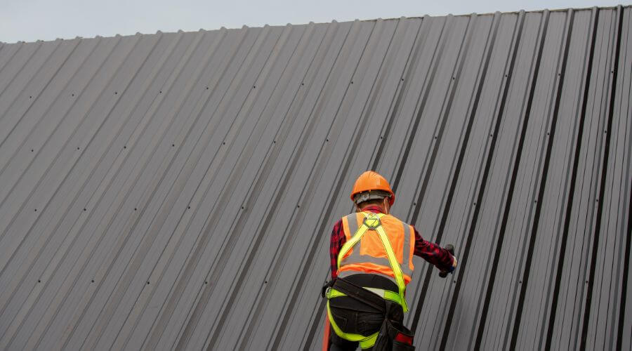 Professional metal roof installation services in Bunkie, LA